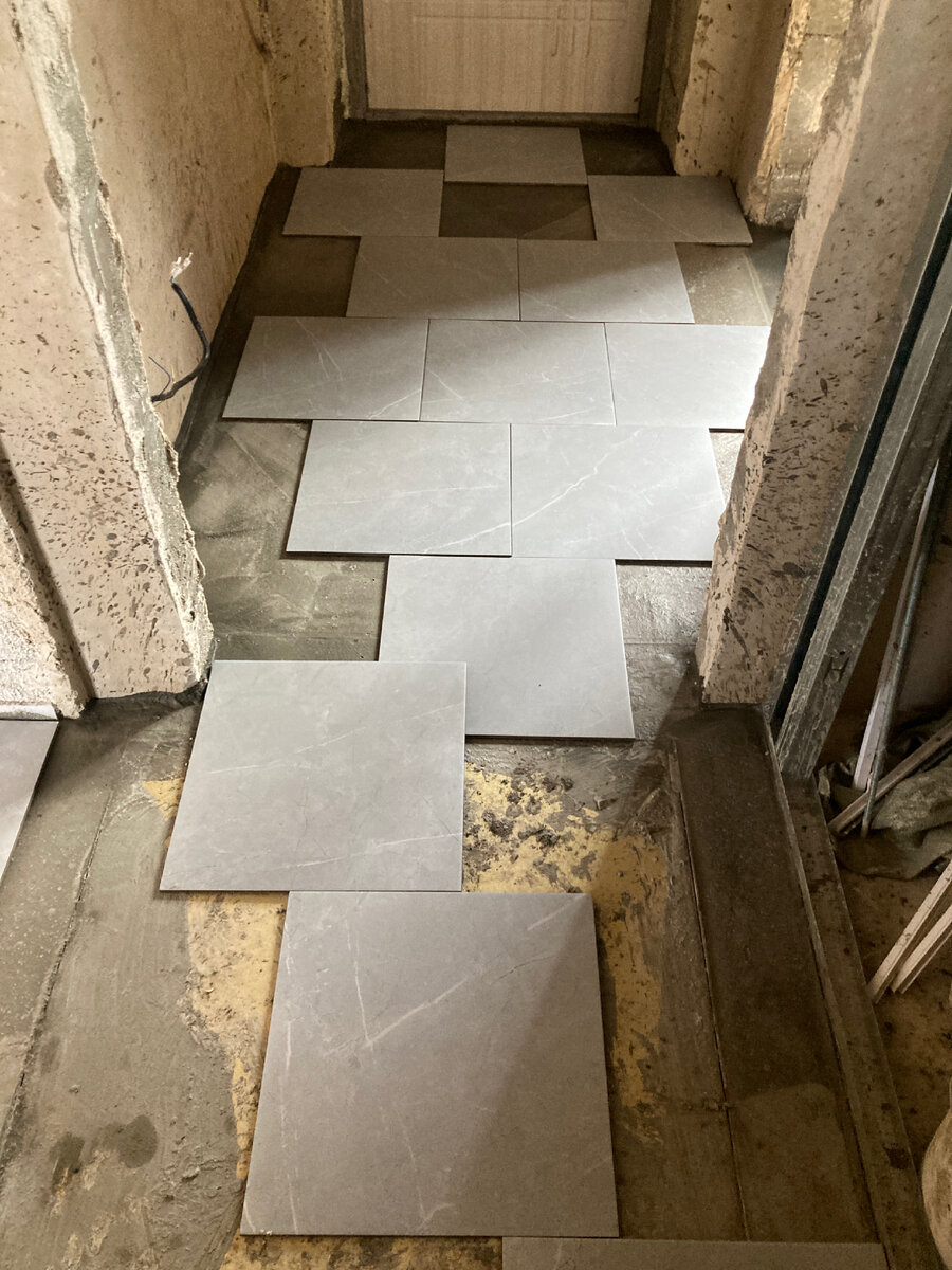 Было еще одно важное условие раскладки по греющей панели - швы кг и панели не должны совпадать