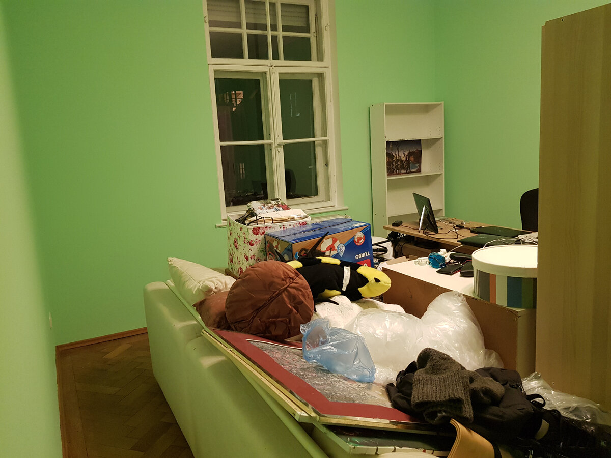 Комната, в которой внуки обычно смотрели мультики. Мюнхен