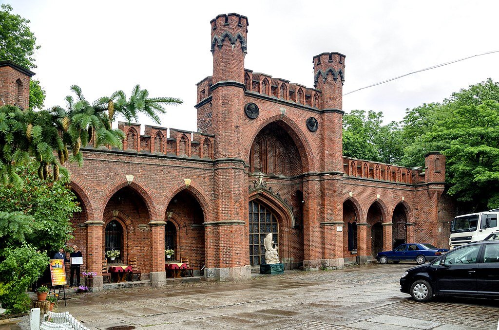 Росгартенские ворота. Координаты места 54.721924, 20.523901