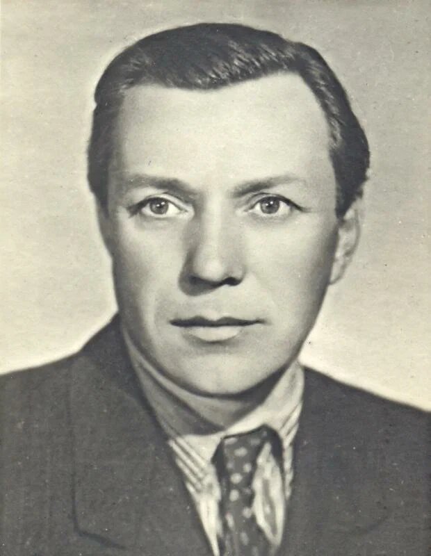 Борис Чирков