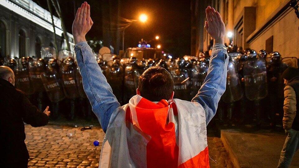     США рулят Грузией REUTERS/Zurab Javakhadze