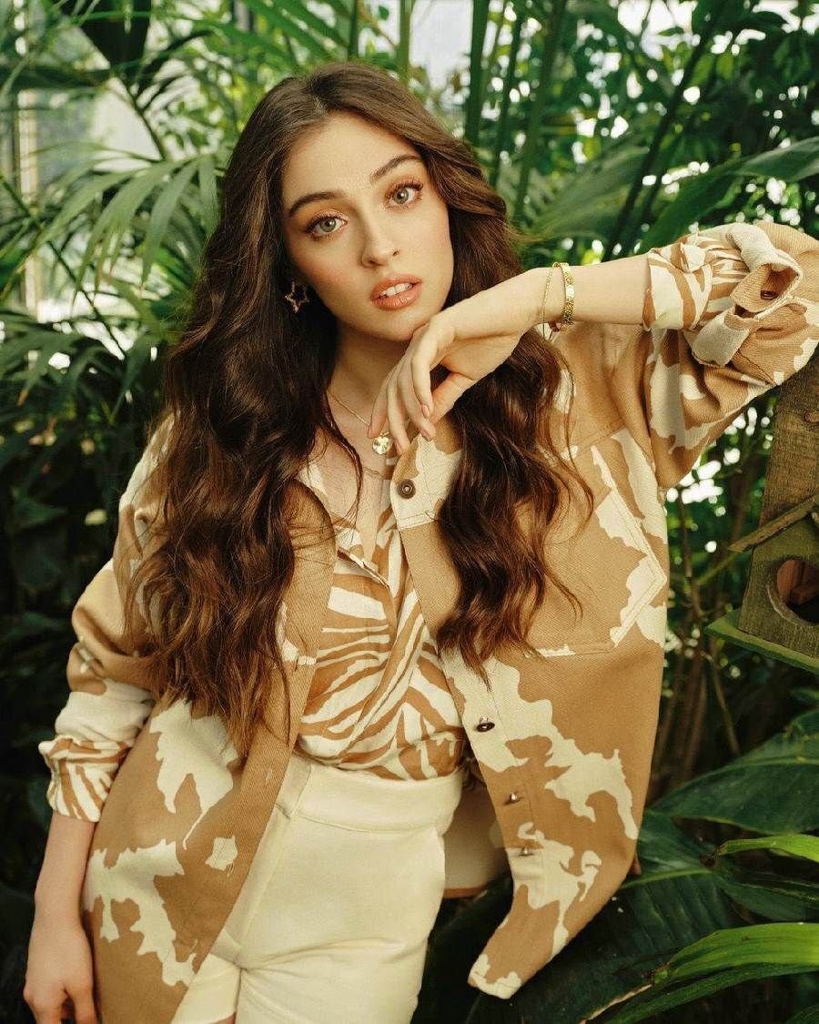      Джемре Байсель