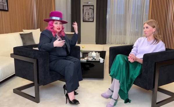    Ева Польна и Светлана Бондарчук. Фото: ютуб