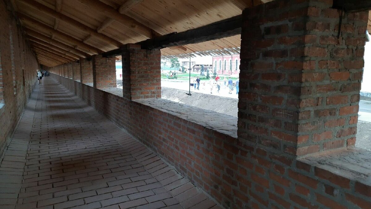     Круговой маршрут по стене нижегородского кремля планируется открыть в середине апреля. Об этом NewsNN рассказали в НГИАМЗ.