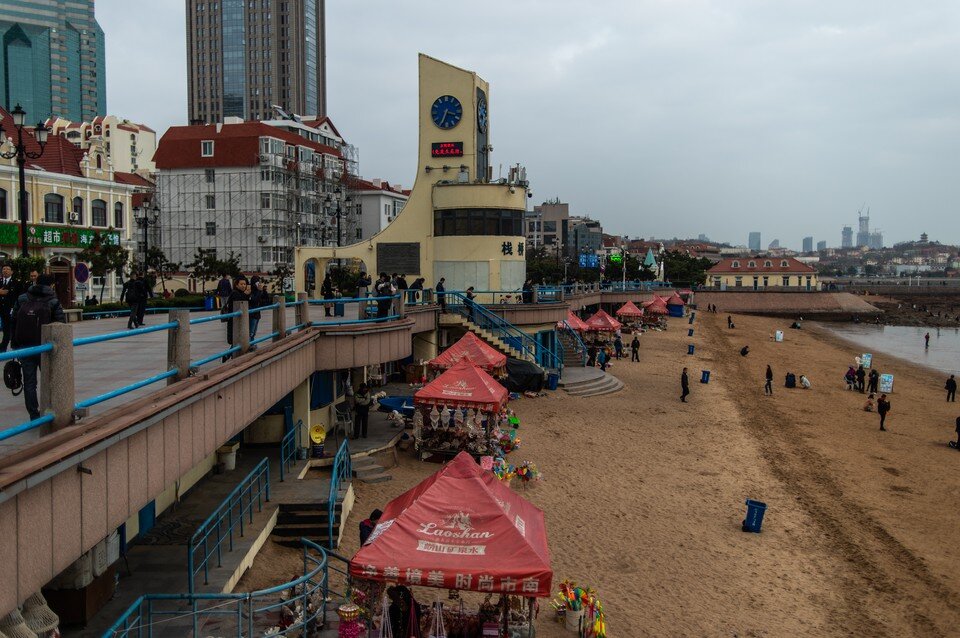     Китай, Циндао. Виктор ГУСЕЙНОВ