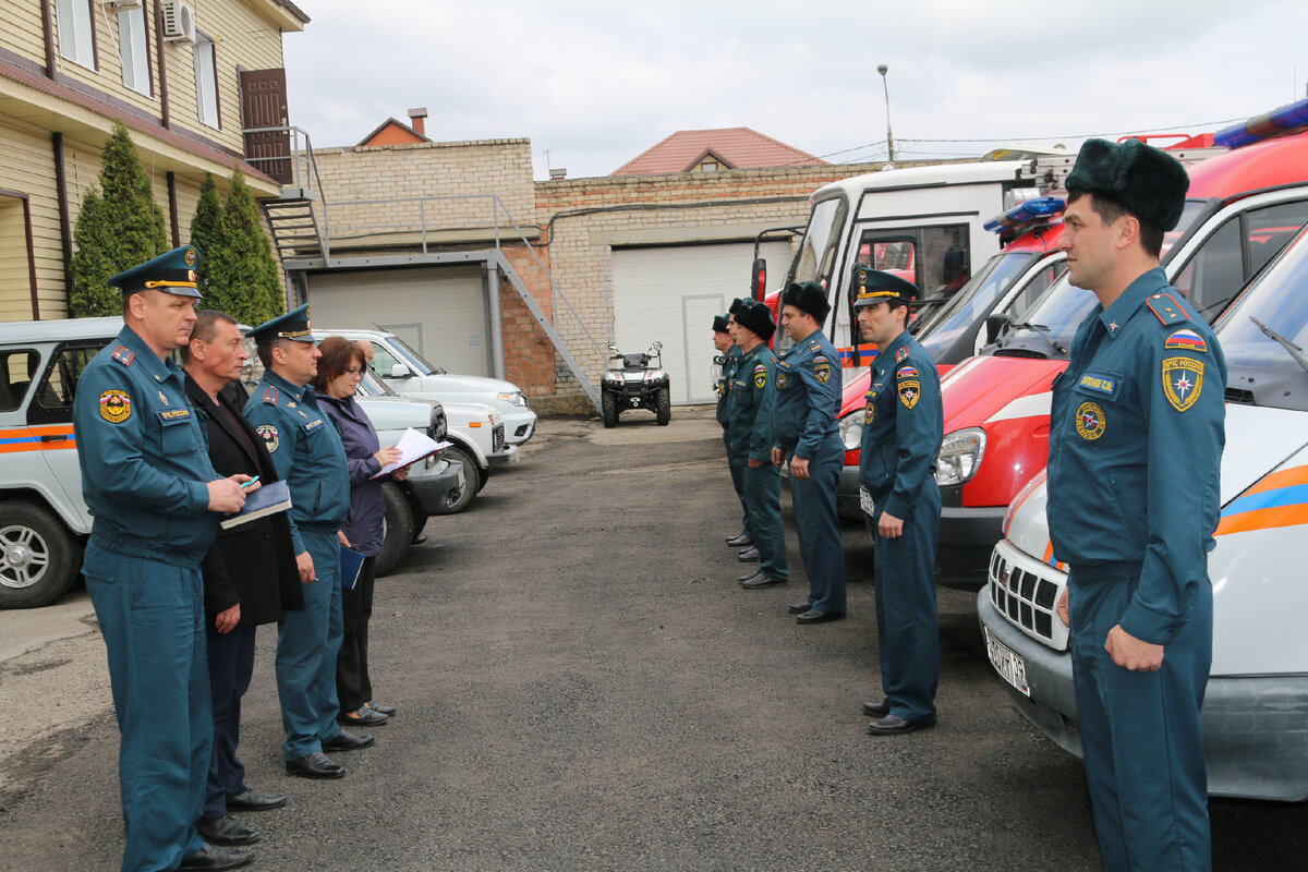 Главное управление мчс россии по кчр. Пожарно тактические учения по республике крым. Мчс 9. Мчс 9. Агз мчс присяга 2021.