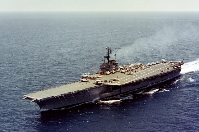    Авианосец «Форрестол». Источник: Public Domain
