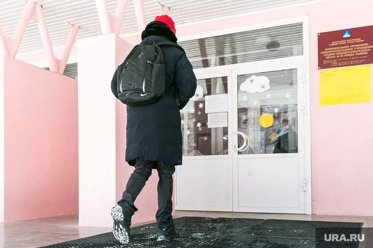    Baza: причиной трагедии послужила двойка по русскому языку