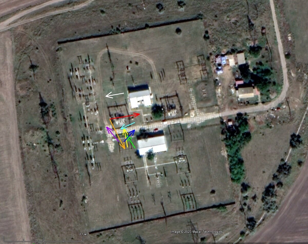 ПС 150/35 кВ Посад-Покровское. Так как оператор крутился практически на одном месте, с номерами на схеме была бы мешанина, поэтому стрелки раскрашены в соответствии с радугой (1-красный, 2-оранжевый, 3-жёлтый и т.д.). Белая стрелка – кадр 8