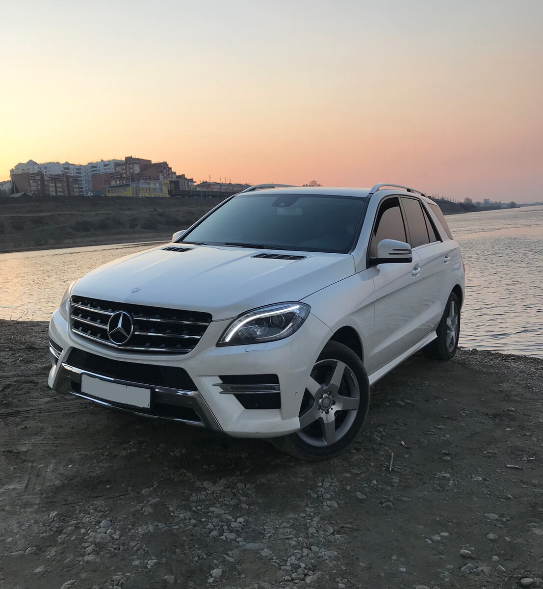 Надежность и практичность Mercedes ML 350: мой опыт владения | Авто  Перфоманс | Дзен