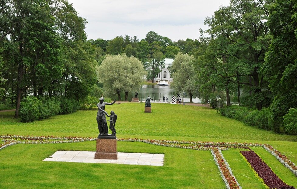 Екатерининский парк можно с собакой. Екатерининский парк можно с собакой. Екатерининский парк можно с собакой. Павильон грот в екатерининском парке. Софийский павильон пушкин екатерининский парк.