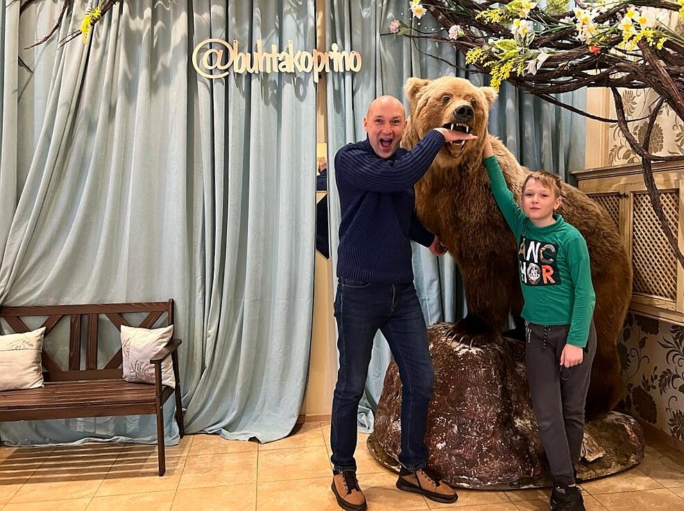 Включили камеру в квартире и уехали на 4 дня: смотрим, что делал кот ...