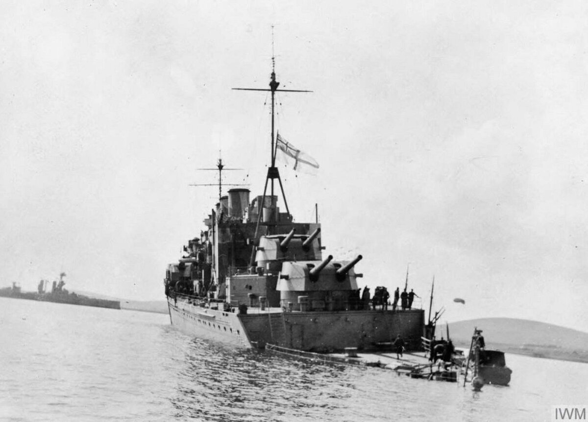 "Саффолк" в Скапа Флоу