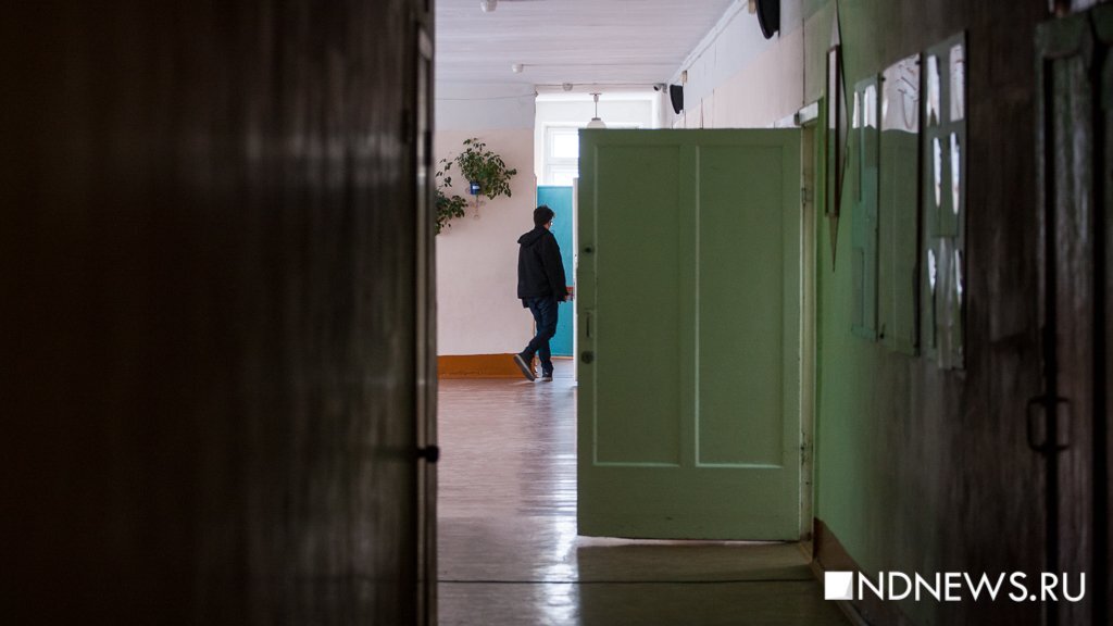 Сколько школ закрыто в екатеринбурге. Мужские школьные туалеты в российских школах. закрытая школа в екатеринбурге. худший школьный туалет. школьные туалеты в екатеринбурге.