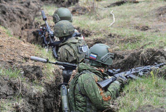    Военнослужащие подразделения ВДВ во время подготовки штурмовых групп на полигоне в южном секторе СВО