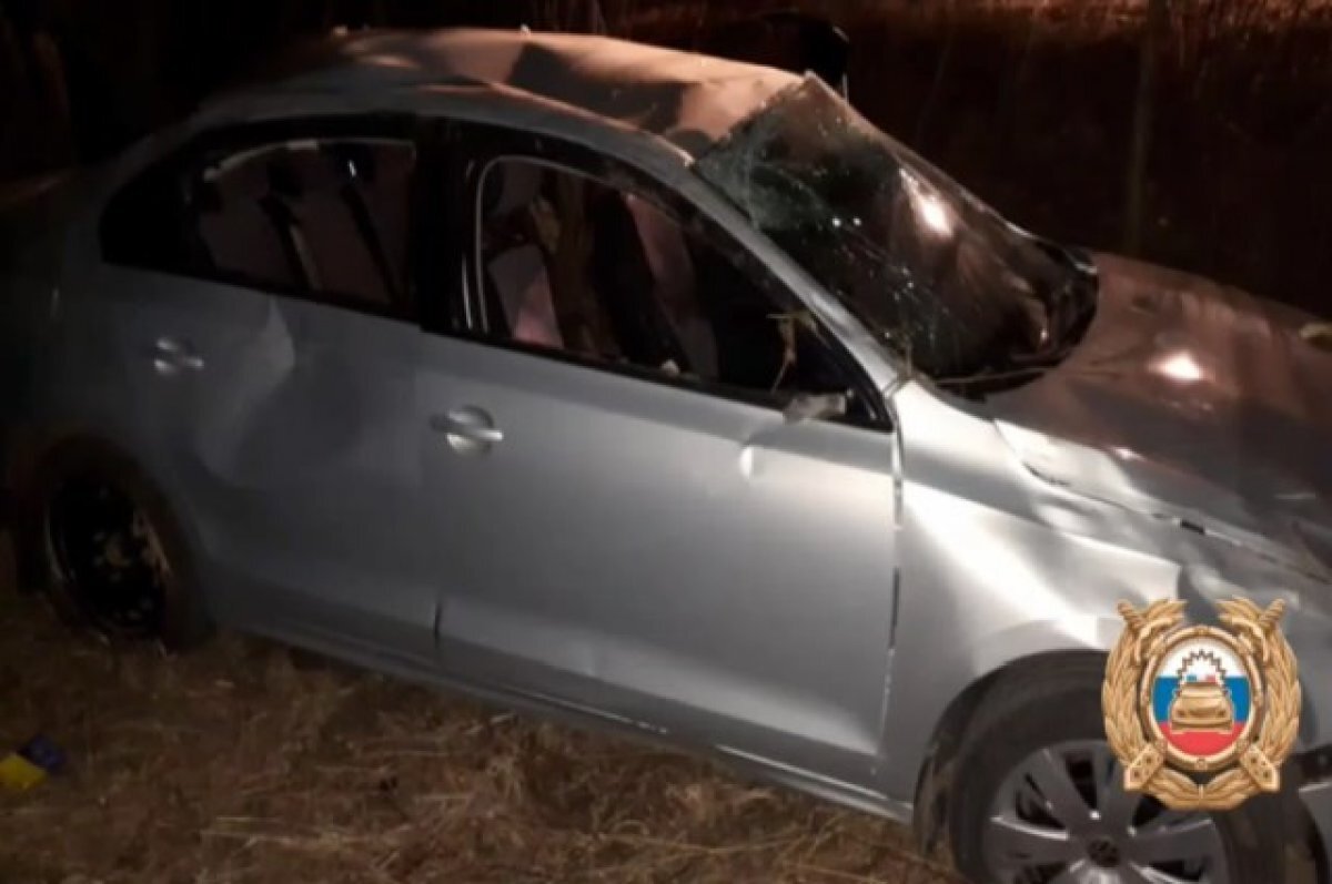    В Башкирии 4 человек из перевернувшегося автомобиля увезли в больницу