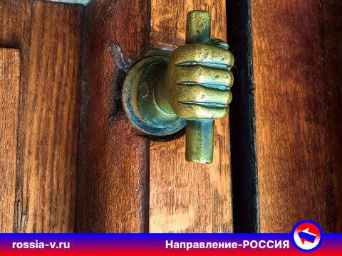 "Поздороваться с Москвой" или все достопримечательности Красной площади и Кремля