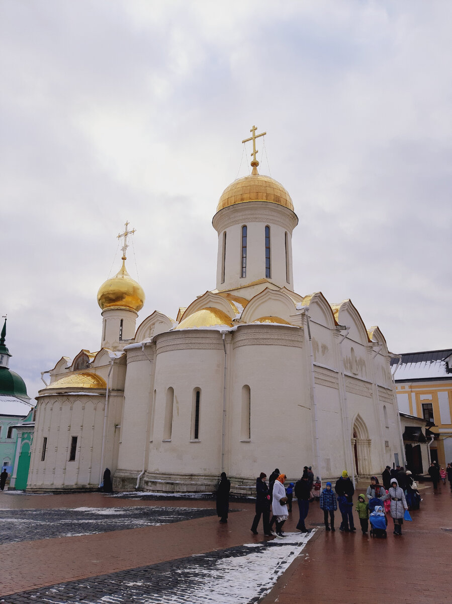 Фото автора: Свято - Троицко Сергиева Лавра, г.Сергиеа Посад, Московская область, Россия.