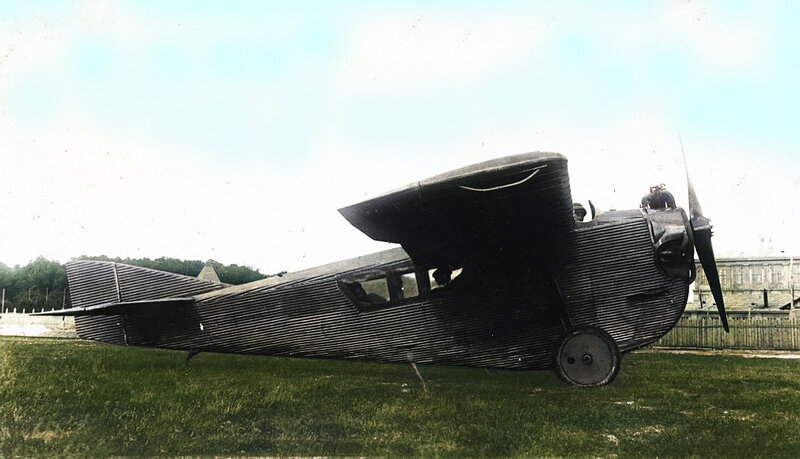 Самолет АНТ-2 - с этой машины началось металлическое самолетостроении в России. В настоящее время его можно увидеть в Центральном музее ВВС РФ в Монино.