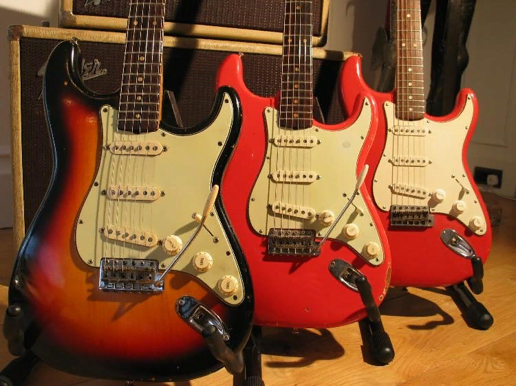 Синглы на эл.гитарах Fender Stratocaster