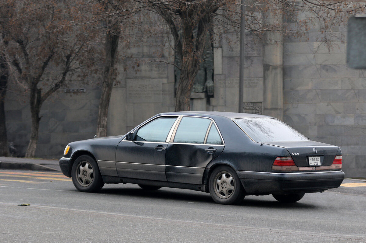 Подборка Mercedes W140 на дорогах Армении | ФотоОхота на автомобили | Дзен