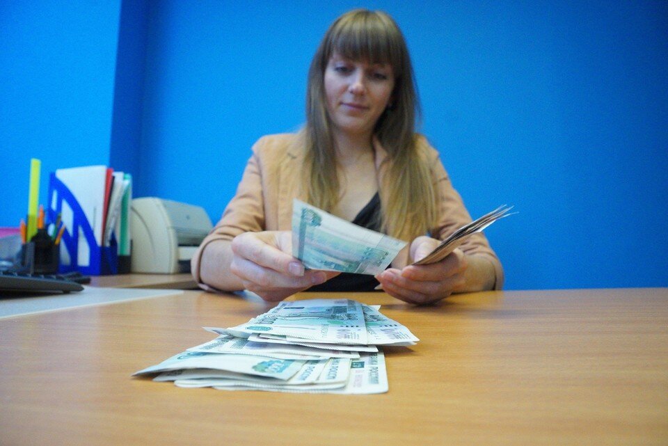     Самыми высокими в стране остаются зарплаты в Московском регионе Алексей БУЛАТОВ