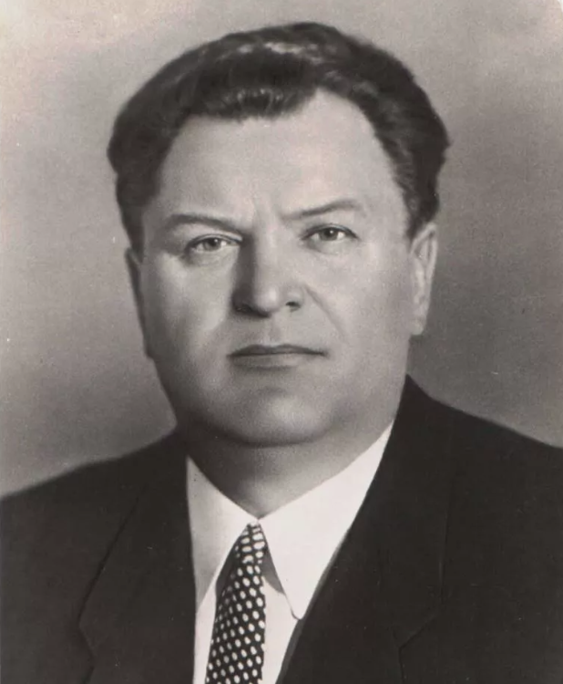 А.И.Кириченко (1908-1975). Источник фото - https://www.peoples.ru/state/detective/alexey_kirichenko/IKwKlrkCH5Fjn.jpeg