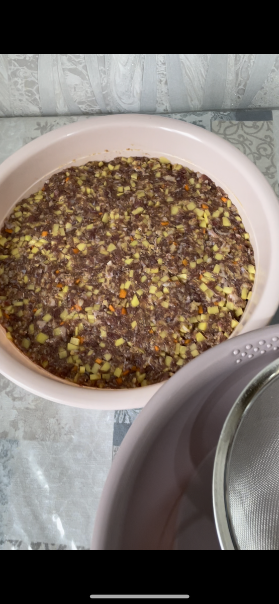 Далее замешиваем тесто