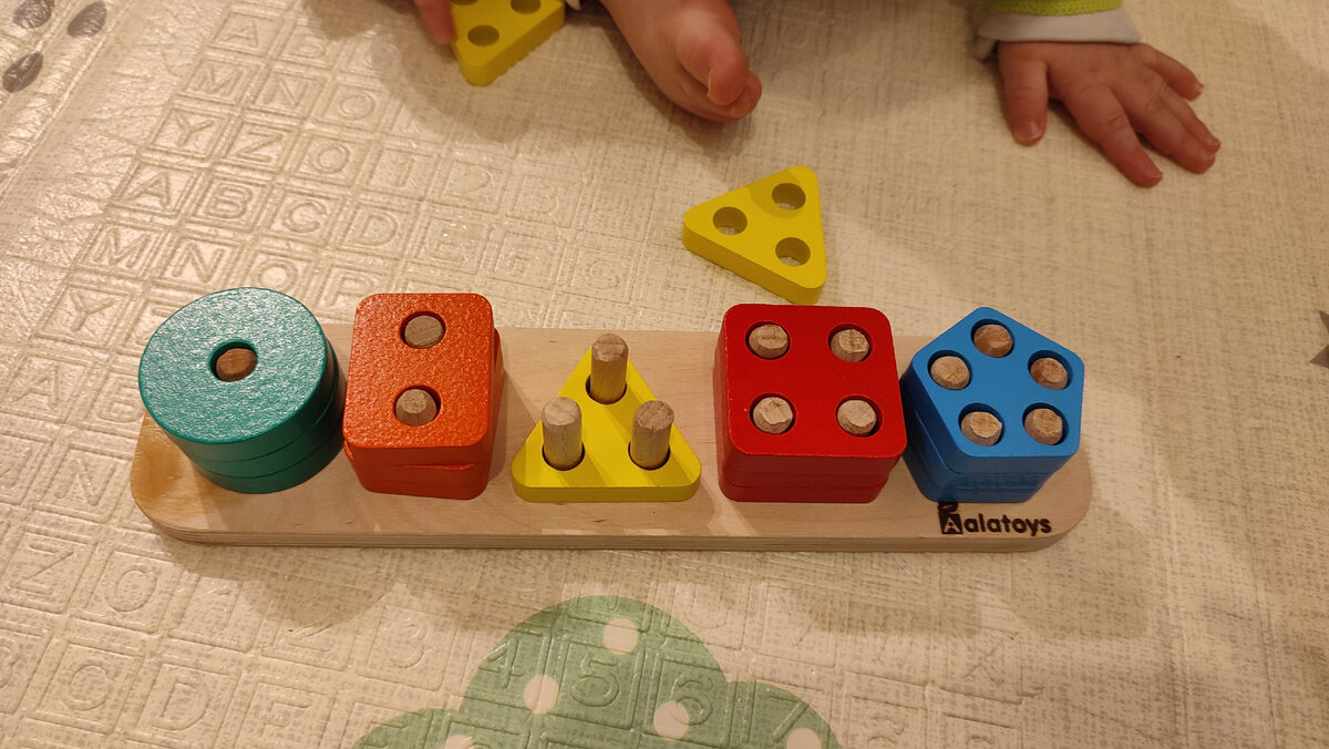 Сортер от фирмы alatoys