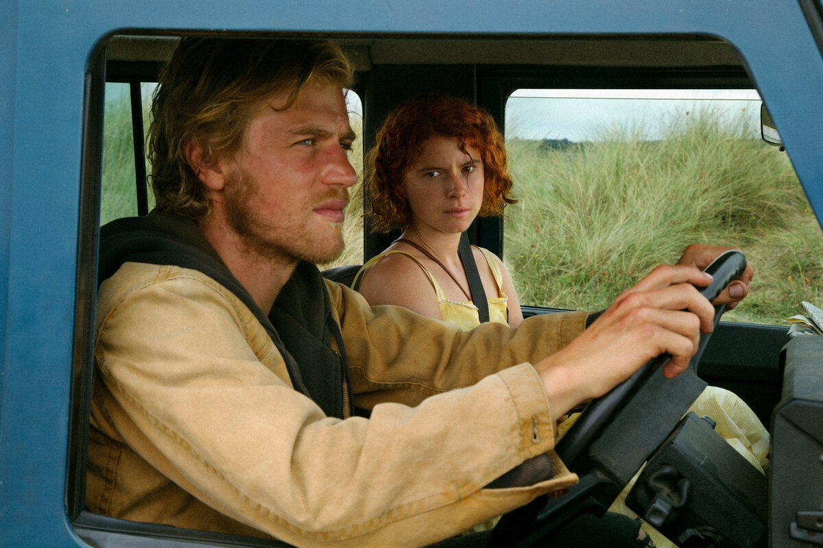 Кадр из фильма "Зверь" (2017)