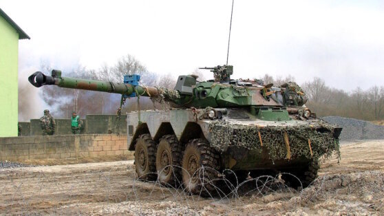    Франция передаст Киеву первую партию AMX-10RC "в конце недели" Сергей Бунеев