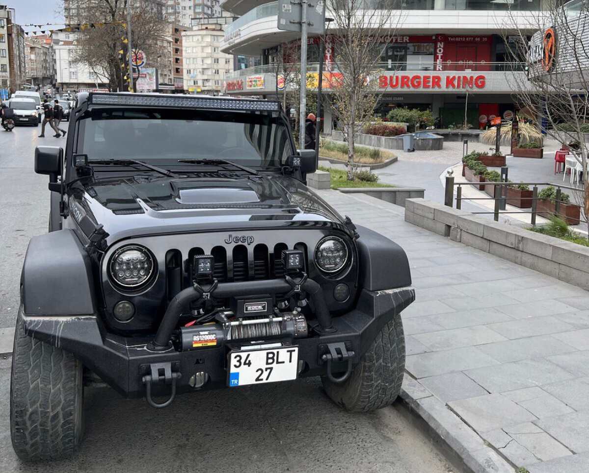 Брутальный JEEP