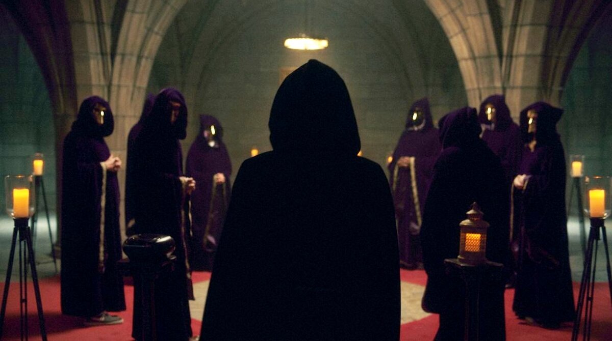 Фото из открытых источников. Тайное общество. 