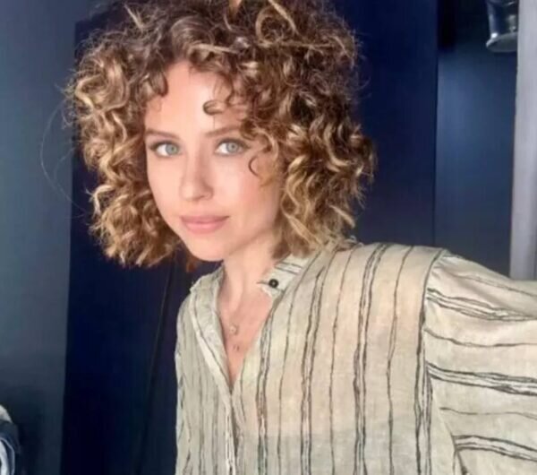    Мирослава Карпович