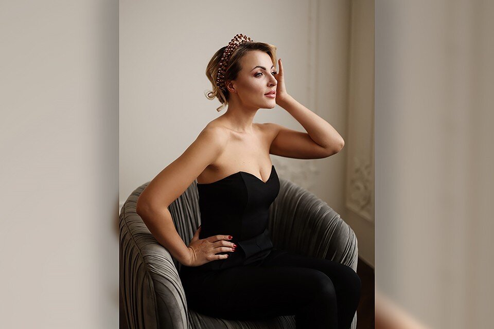     Ксения Чурсина и ее команда помогают девушкам и женщинам полюбить себя. Фото: Конкурс «Мисс и Миссис Великая Русь»