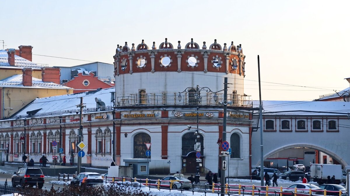 Торговый центр казанский вокзал москва. Казанский вокзал Эстетика. Центральный вокзал Казань. Киевский вокзал Казанский вокзал. Вокзал Казань 1.