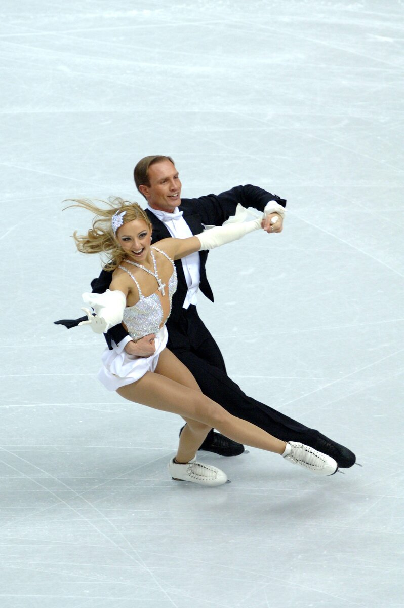    Татьяна Навка и Роман Костомаров