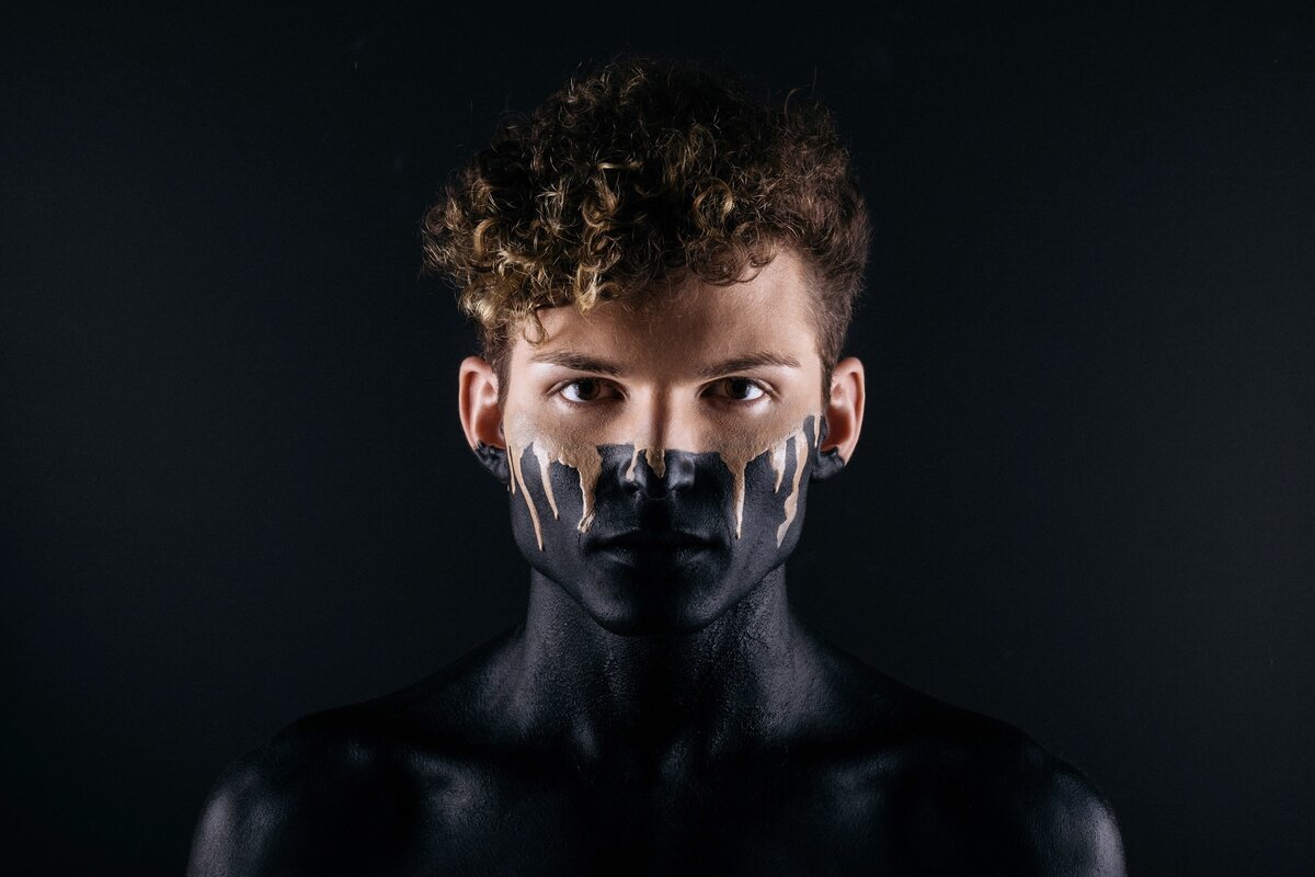    Лучшие портреты — это те, где человек нравится сам себе / Фото: unsplash.com