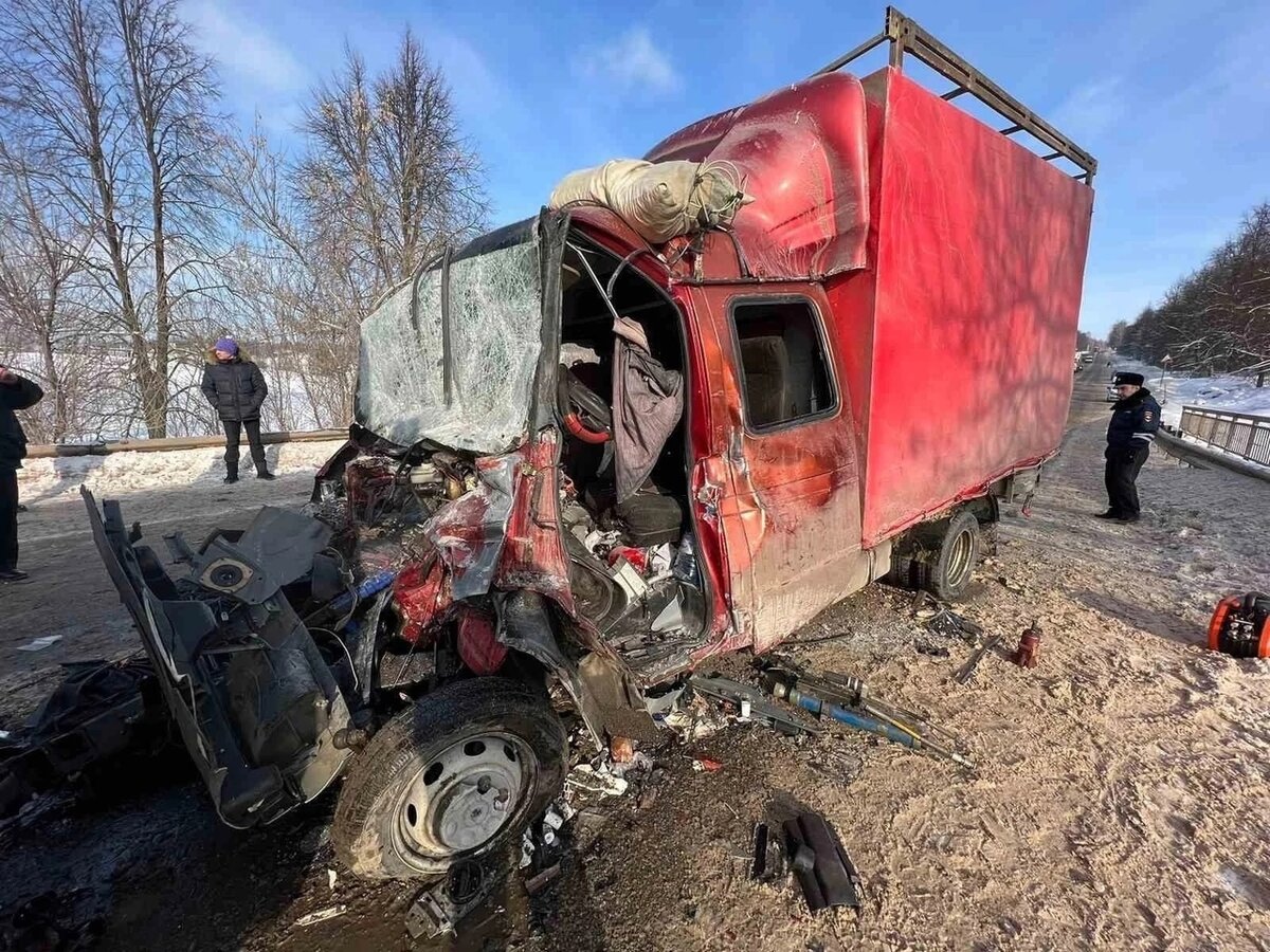 Семь человек пострадали в ДТП с рейсовым автобусом в Павлове | Время Н |  Дзен