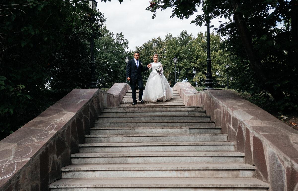 Модели Эльвина и Константин в уфимском Саду им. Салавата Юлаева, 13.08.2022