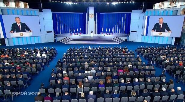 Для поддержки киевского режима Запад выделил уже 150 млрд долларов.