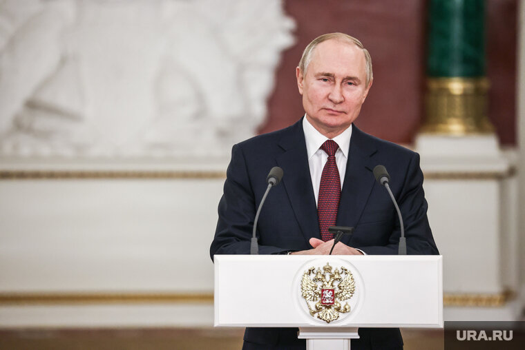    По словам Путина, поставки оружия начнутся в этом году