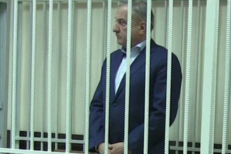    Бывший чиновник должен отправиться в колонию строгого режима. Фото: прокуратура Кировской области