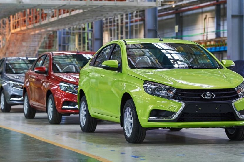 Lada Granta, Niva Legend, Niva Travel