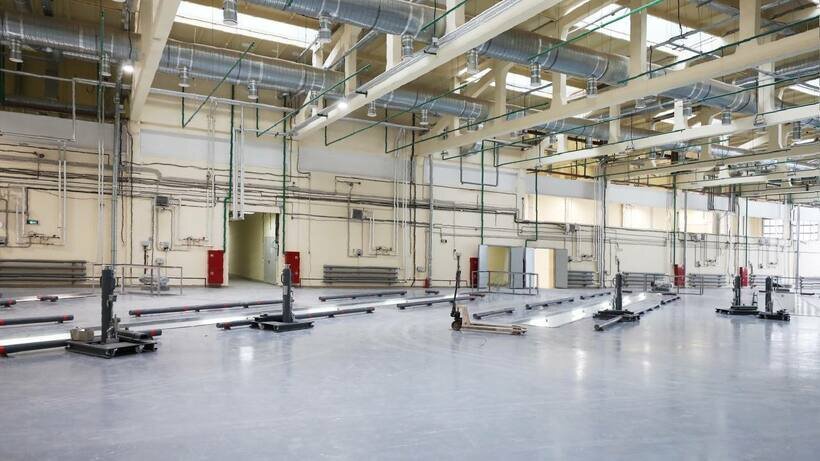    Высокотехнологичный электробусный парк — в районе Митино на северо-западе Москвы © Telegram-канал «Дептранс Москвы»