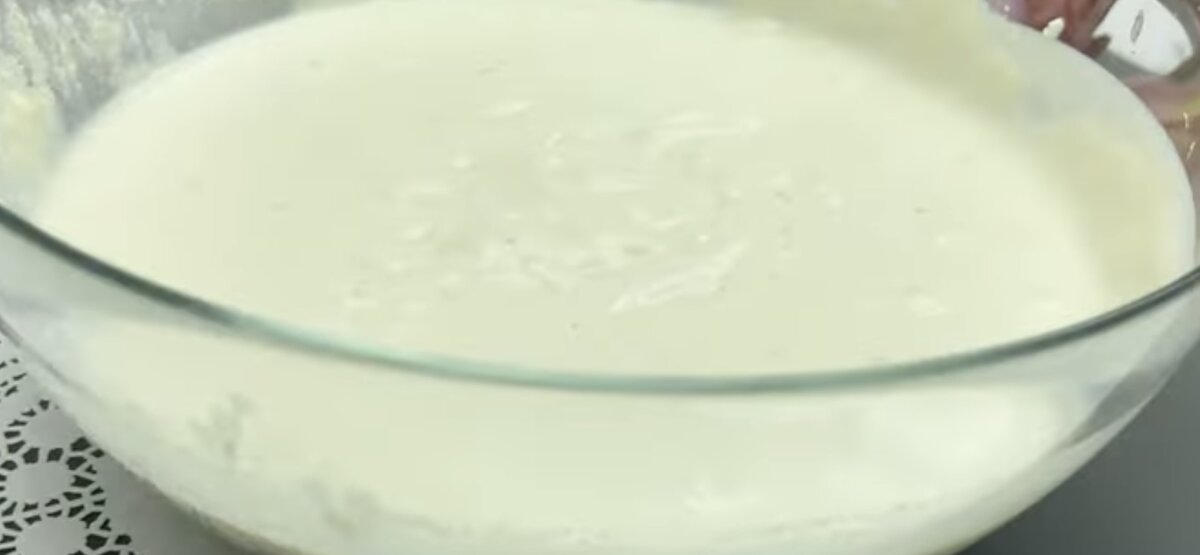 «Без муки, сахара, духовки и за 10 минут работы»: нежнейший творожный десерт (ну очень вкусный, и готовится легко)