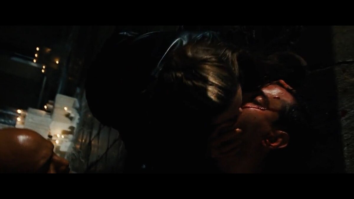 Фрагмент взят из фильма "Особо опасен"