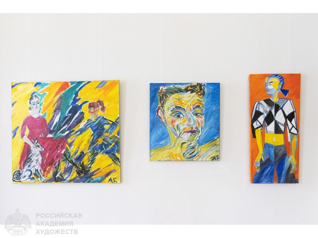 Фрагмент экспозиции «Все цвета чёрного» в залах Российской академии художеств (Москва, Пречистенка, 21). Фото: Виктор Берёзкин, пресс-служба РАХ. 2023.