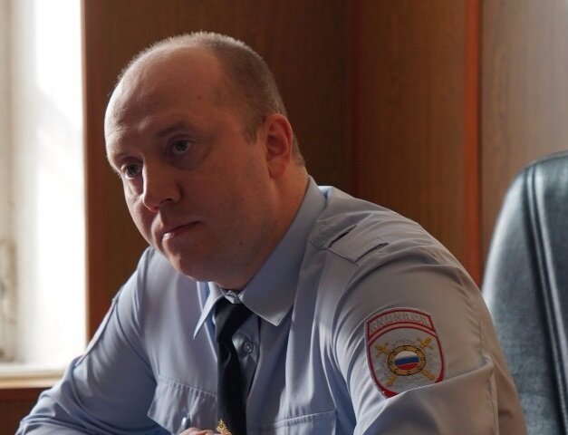Кадр с Сергеем из сериала "Полицейский с Рублёвки"