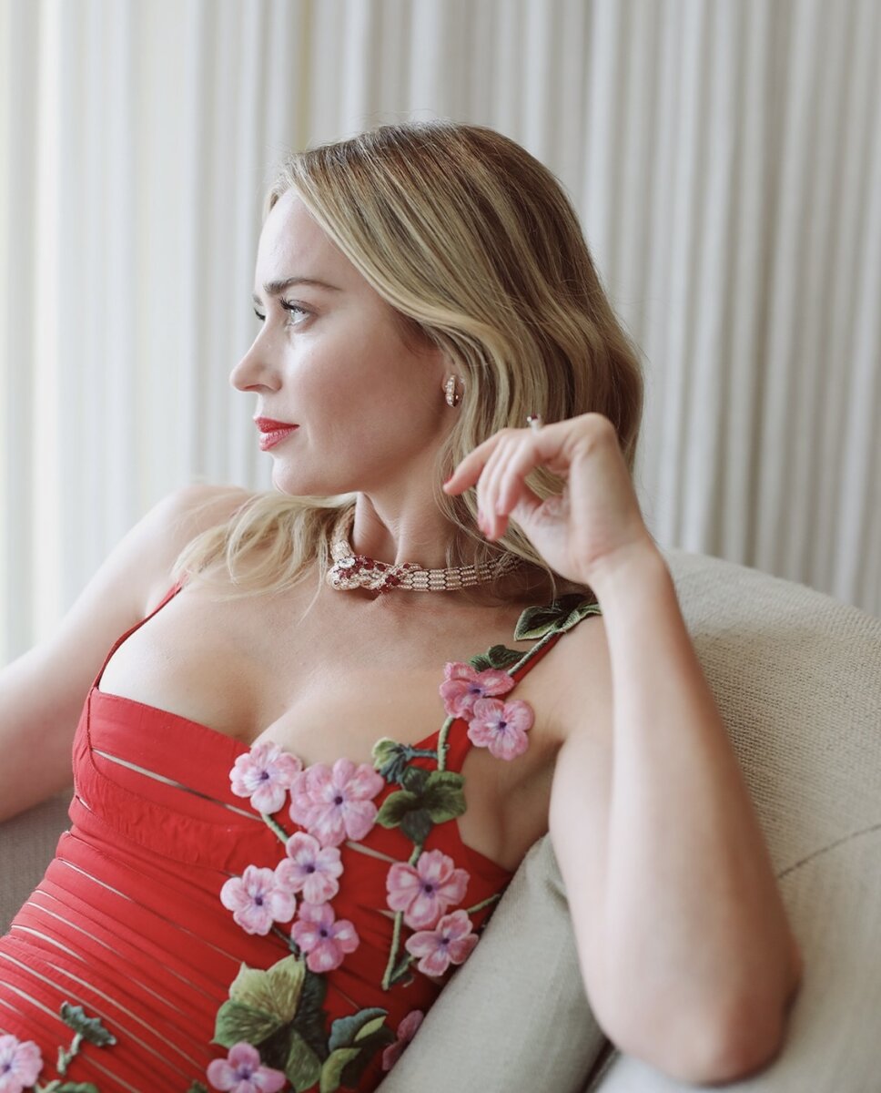     Эмили Блант